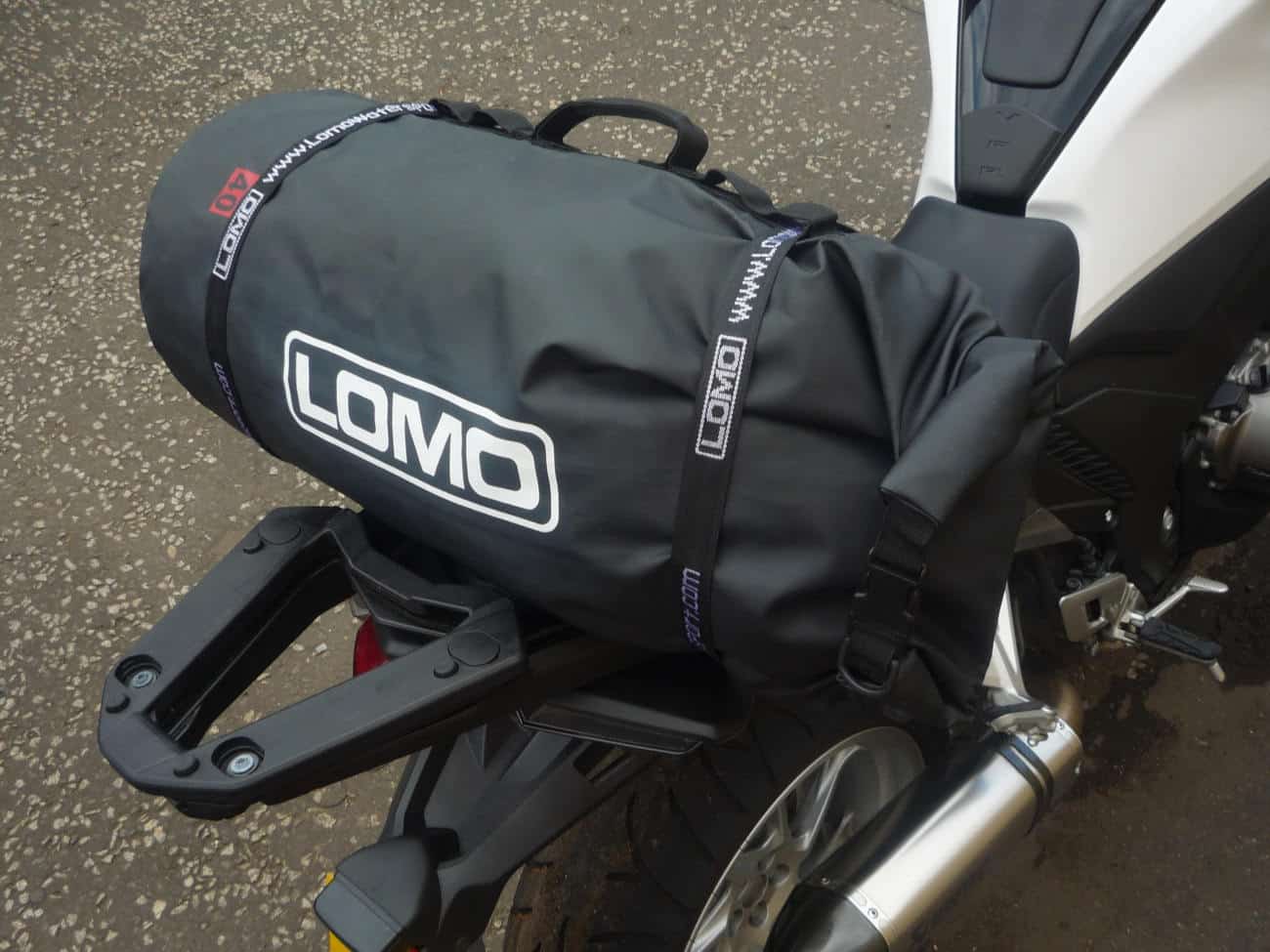Sacca impermeabile da 40 L per moto - immagine 7