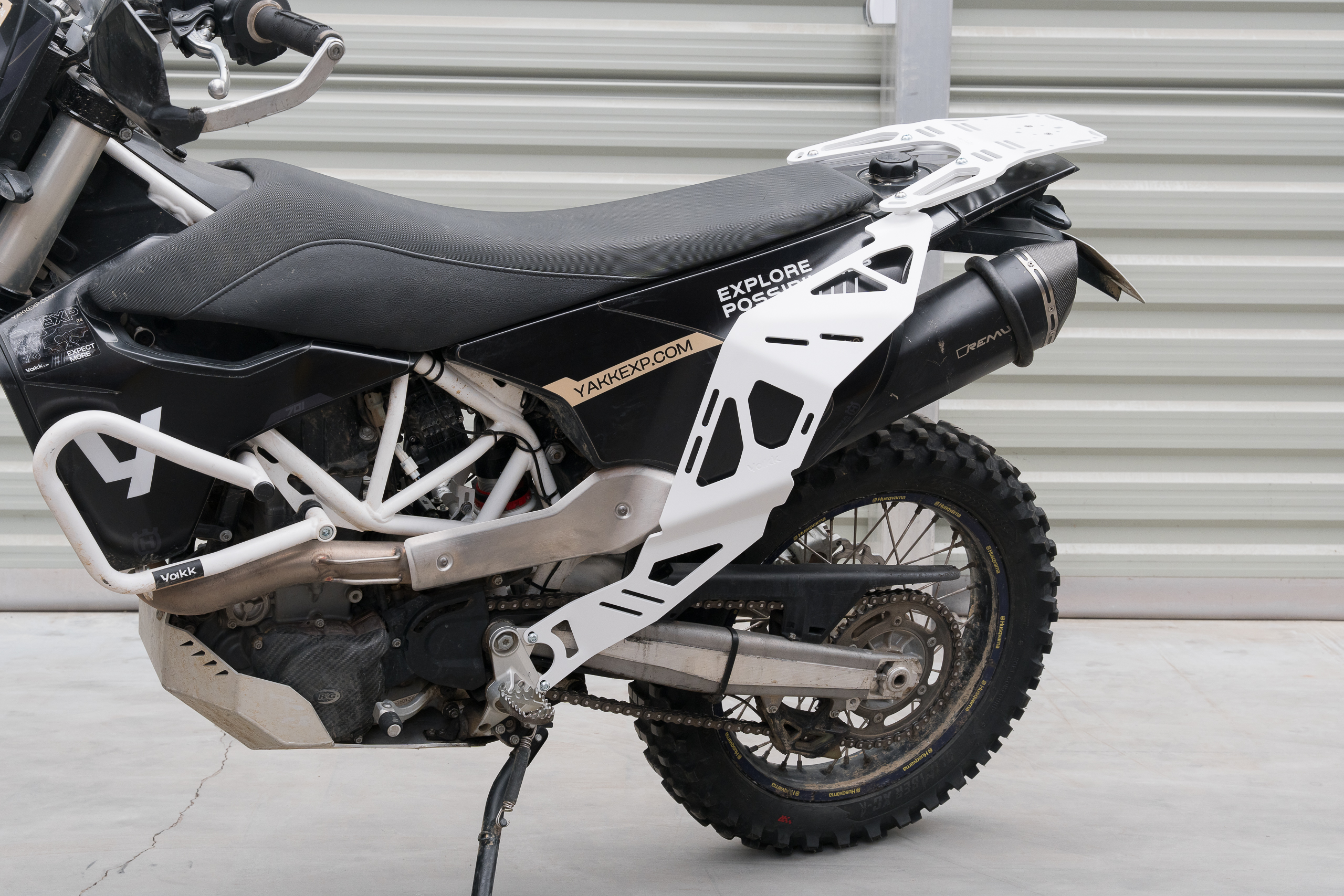 Side and Centre Pannier Rack White (Husqvarna Supermoto 701/Enduro 701) - Image 3