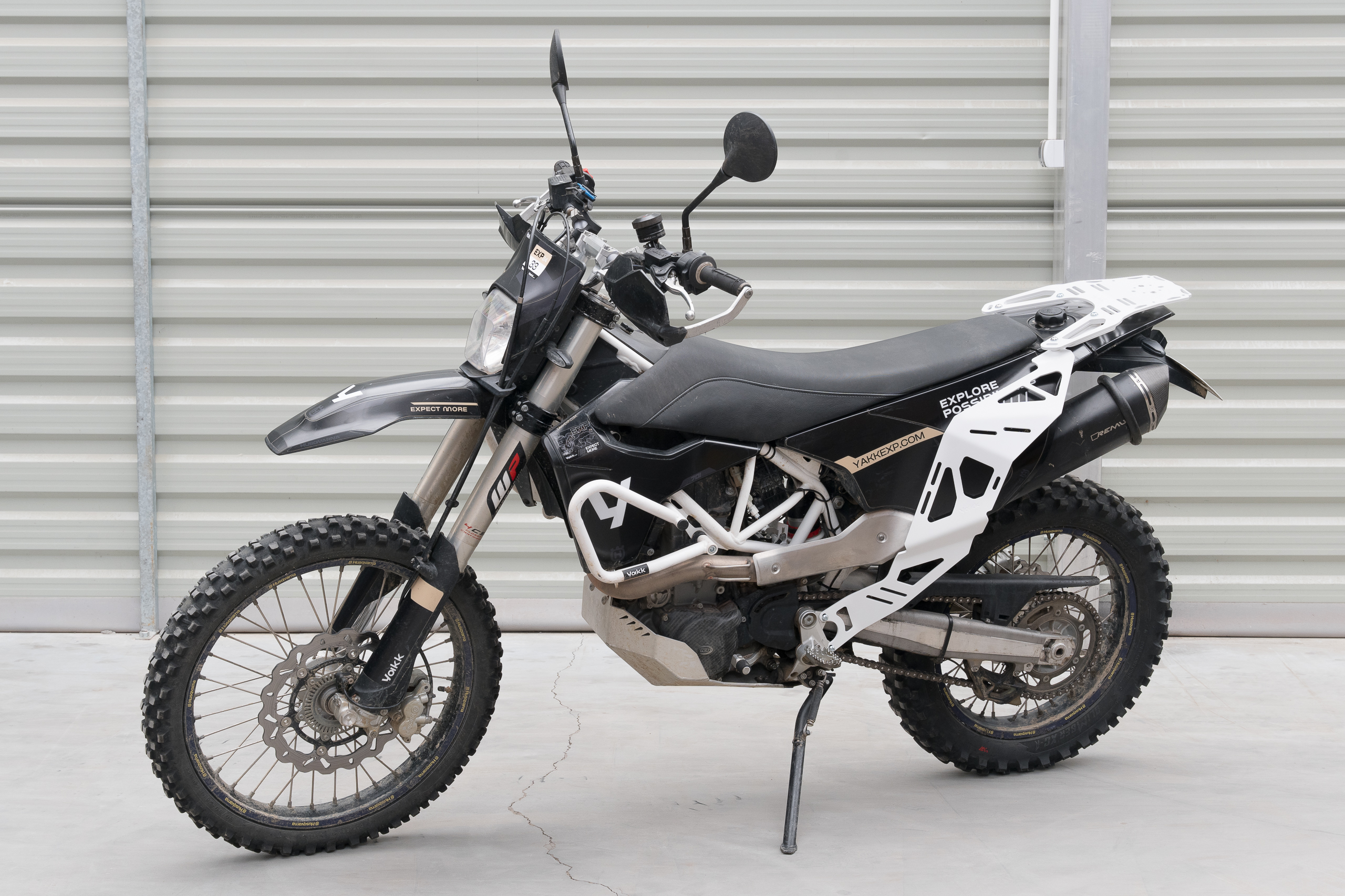 Side and Centre Pannier Rack White (Husqvarna Supermoto 701/Enduro 701) - Image 11